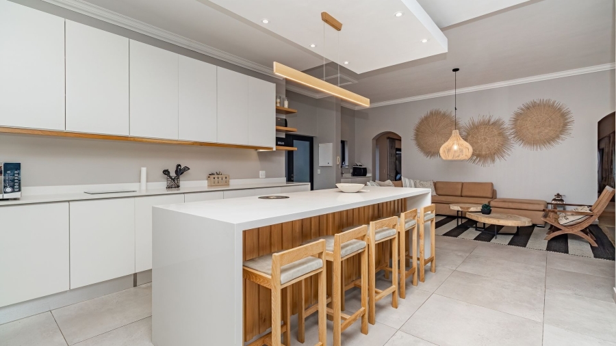 7 Bedroom Property for Sale in Pezula Private Estate Western Cape